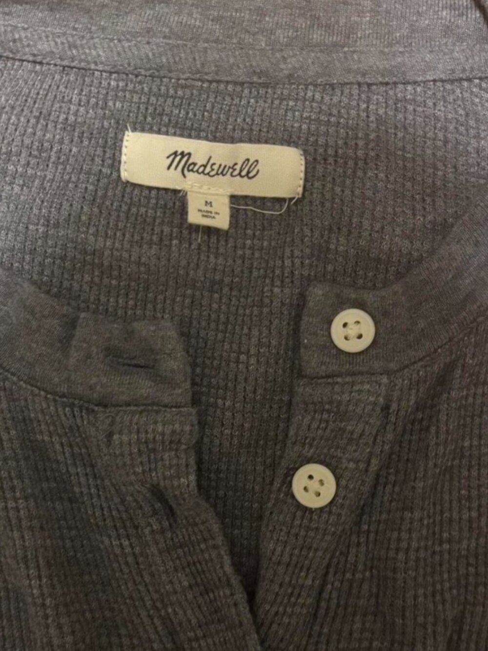 Madewell Women's Grey Shirt - Picture 2 of 7